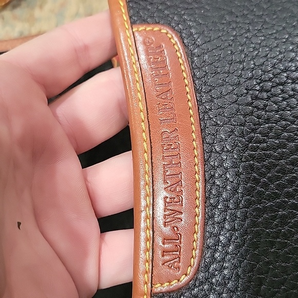 Vintage Dooney & Bourke pebbled bag - Picture 7 of 12